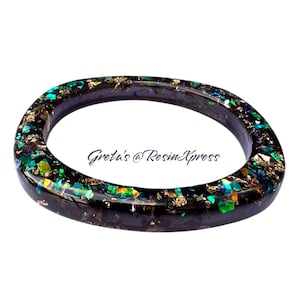 Oval Black Resin Bangle – Gold Leaf & Holographic Shards | Iridescent Galaxy Look | Handmade by ResinXpress