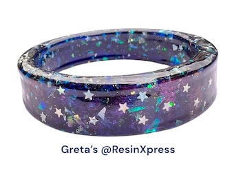 Galaxy Resin Star Bangle – Holographic Midnight Bracelet with Silver Stars – Handmade Cosmic Jewelry Gift