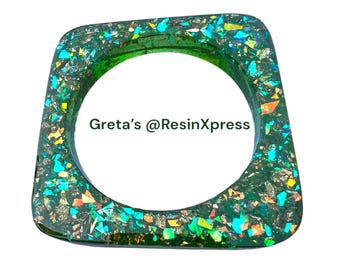 Green Resin Bangle – Square Bracelet with Holographic Gold Flakes – Wizard of Oz Emerald Glow