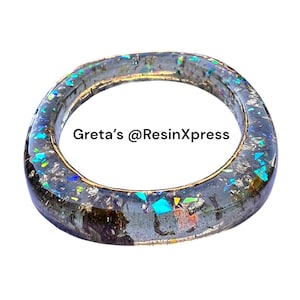 Oval Resin Bangle – Gold Foil Holographic Glitter Bracelet – Handmade Iridescent Jewelry | Handmade by ResinXpress