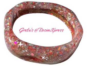 Handmade Pink Glitter Resin Bangle: Irregular Gold Star Bracelet