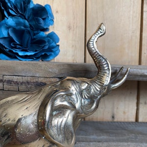 Vintage brass figurine large elephant collectible ideal gift elegant safari home decor ornament Africa good fortune lucky charm image 8