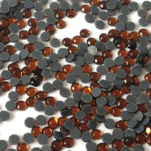 2000 Flat Back Hotfix Resin Rhinestones, Iron On Rhinestones 4mm Topaz