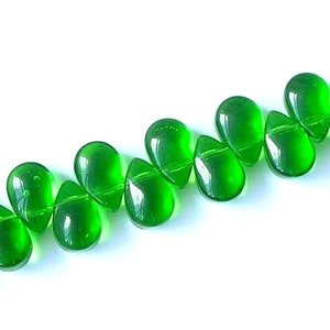 120 Glass Teardrop Beads 9x6mm Emerald
