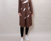 Woemn Coffee Knitwear Sweater Long Sleeve Round Neck Dress Pullover Asymmetrical Tunic With Leaf Pattern Of Feathers