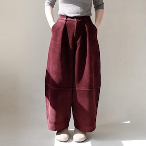 Baggy Corduroy Wide Leg Warm Pants Women, Partially Elastic Waist Trousers, Loose Fit Winter Corduroy Pants, Thick Custom Plus Size Pants