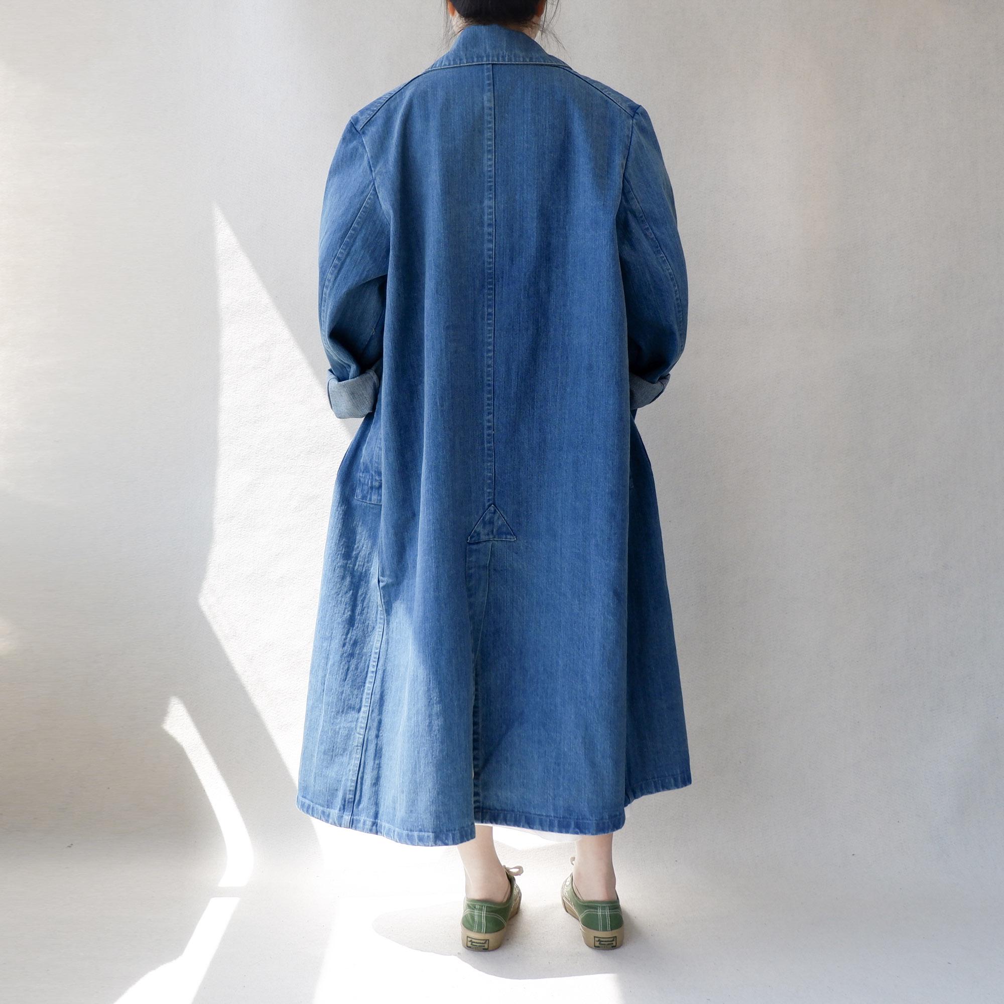 【即完】 Ameri VINTAGE DENIM WORK LONG COAT Ameri（アメリ）の「DENIM WORK LONG COAT（デニムジャケット