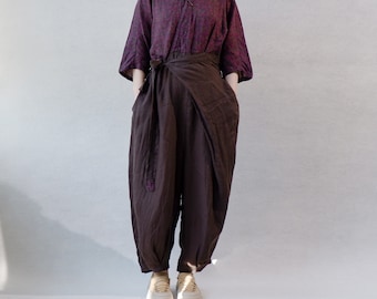 Geblümte Wickeloveralls aus Leinen, weicher, einzigartiger Strampler, asymmetrische Freizeitoveralls, Schnallenoveralls mit Taschen, Overalls mit Kimonoärmeln