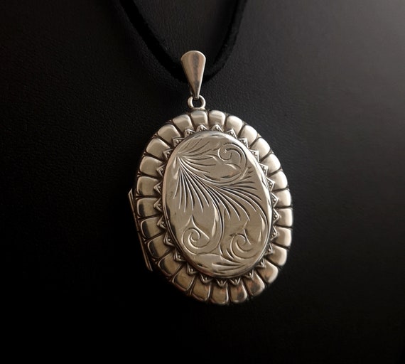 Vintage silver locket, large, engraved