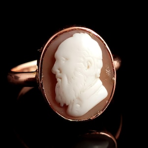 Antique 9ct gold Cameo ring, Gentleman portrait