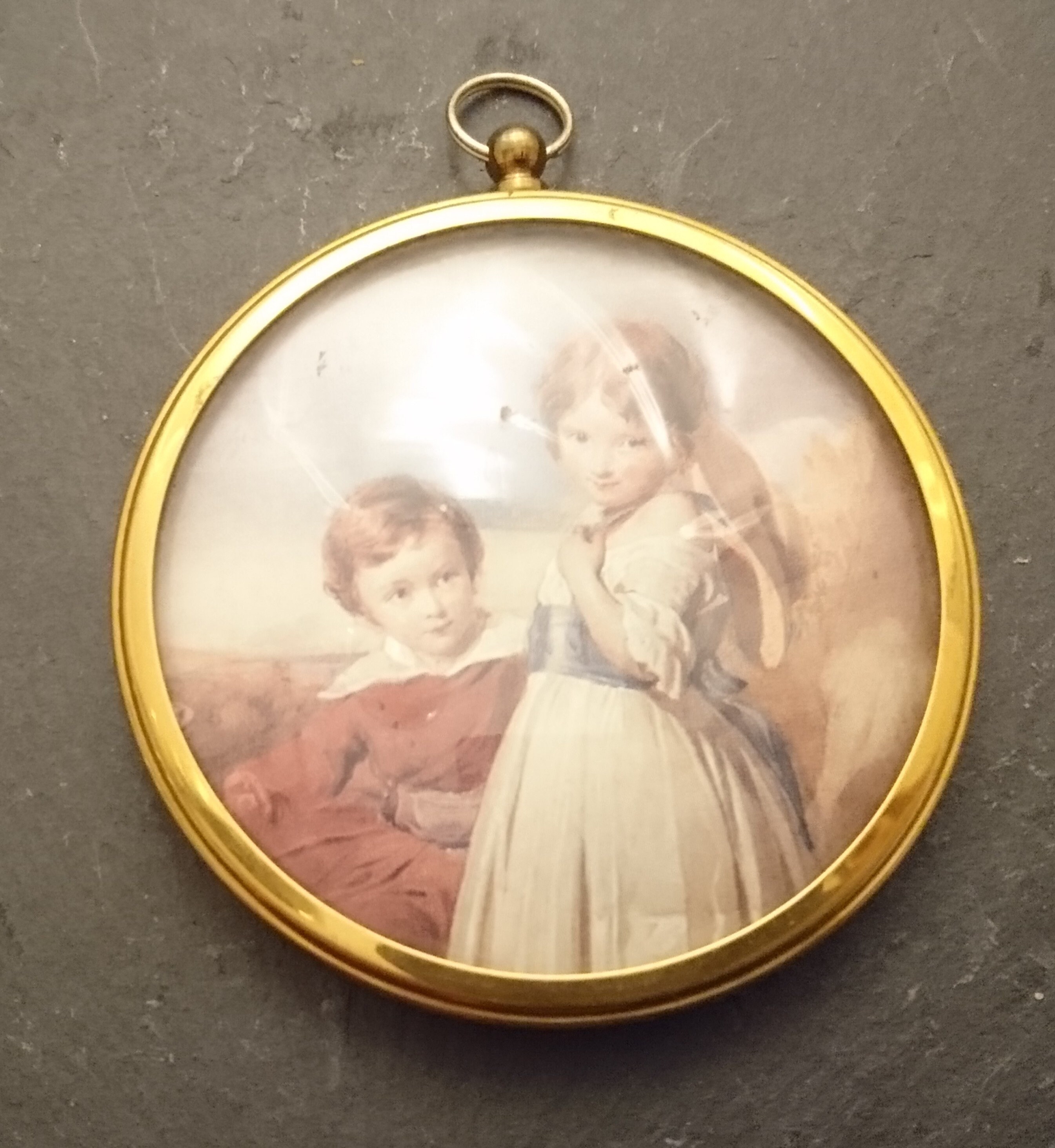 Antique Brass Picture Frame Small Circular Hanging Convex Antique Brass Picture Frame Small Circular Hanging Convex Glass Gilt
