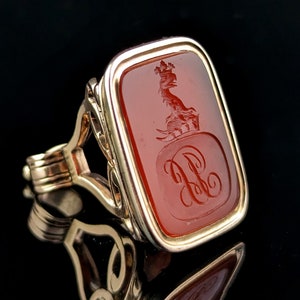 Antique Georgian seal fob pendant, 9ct gold, Carnelian, Heraldic