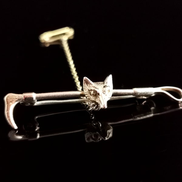 Antique Fox mask and riding crop brooch, 9ct gold bi colour gold