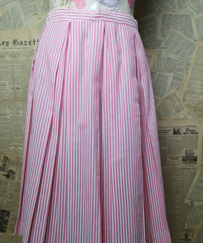pink and white candy stripe full Vintage 50/'s box pleat skirt