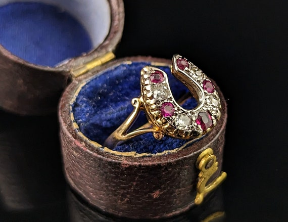 Antique Ruby and Diamond horseshoe ring, 18ct yel… - image 3