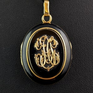 Antique French Mourning locket, 18ct gold and onyx, Remember