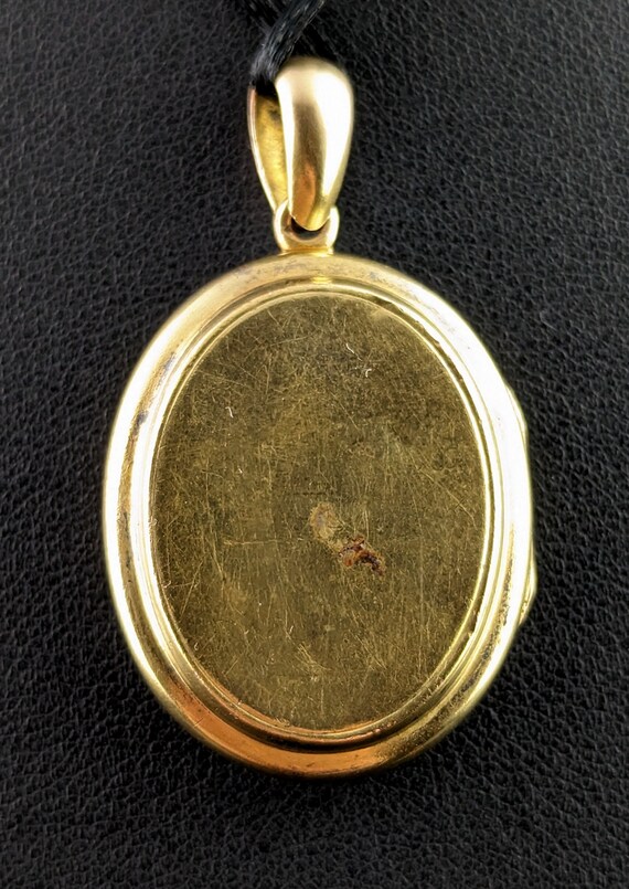 Antique 18ct gold Mourning locket, black enamel c… - image 5
