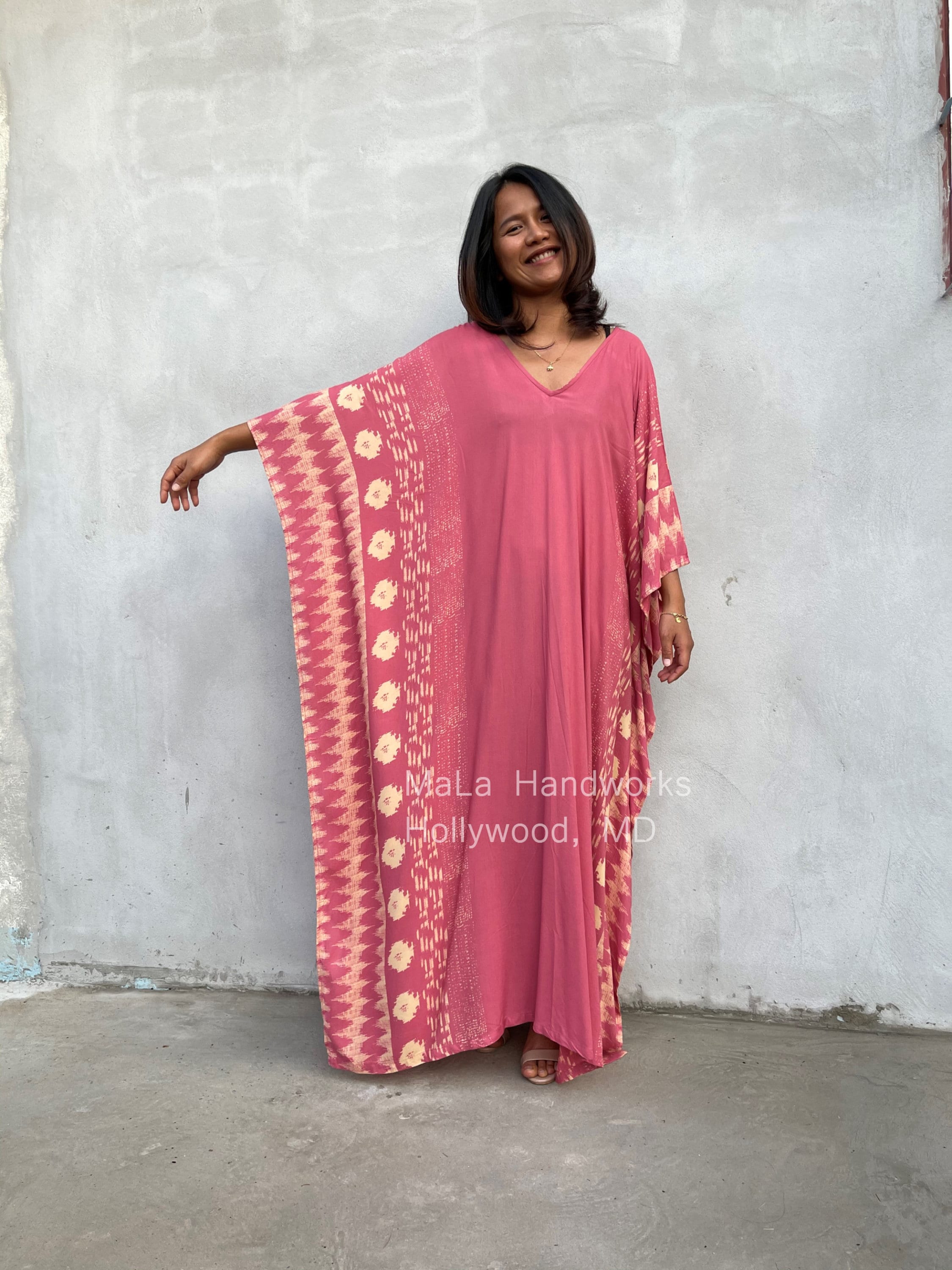 Casual Wear White Light Pink Cotton kaftan, Size: Large at Rs 555
