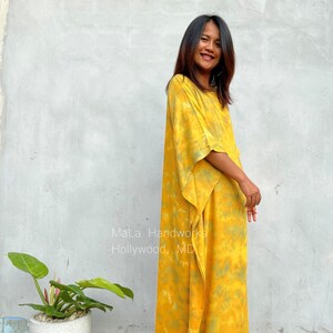 Mia Boat Neck Kaftan in Red