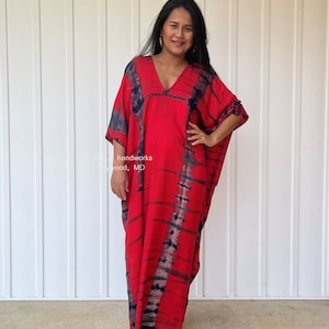Red tie dye w/Black Gray Lounge Dress CM-27 ~ Womens House Dress, Luxury Loungewear, Valentines Clothing, Oversized Muumuu Dress, Cover Up