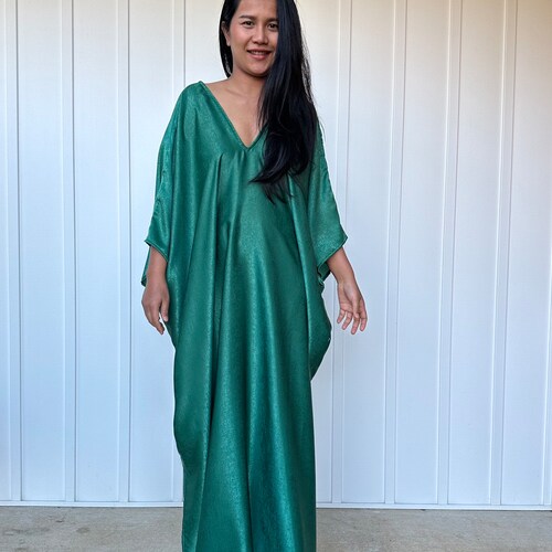satin indian dress for women Green Satin Kaftan Luxury Dress CM-47 ~ Plus Size Formal Dress, African Caftan Dress, Muslin Kaftan Dress, Evening Dress,Indian Womens Dress