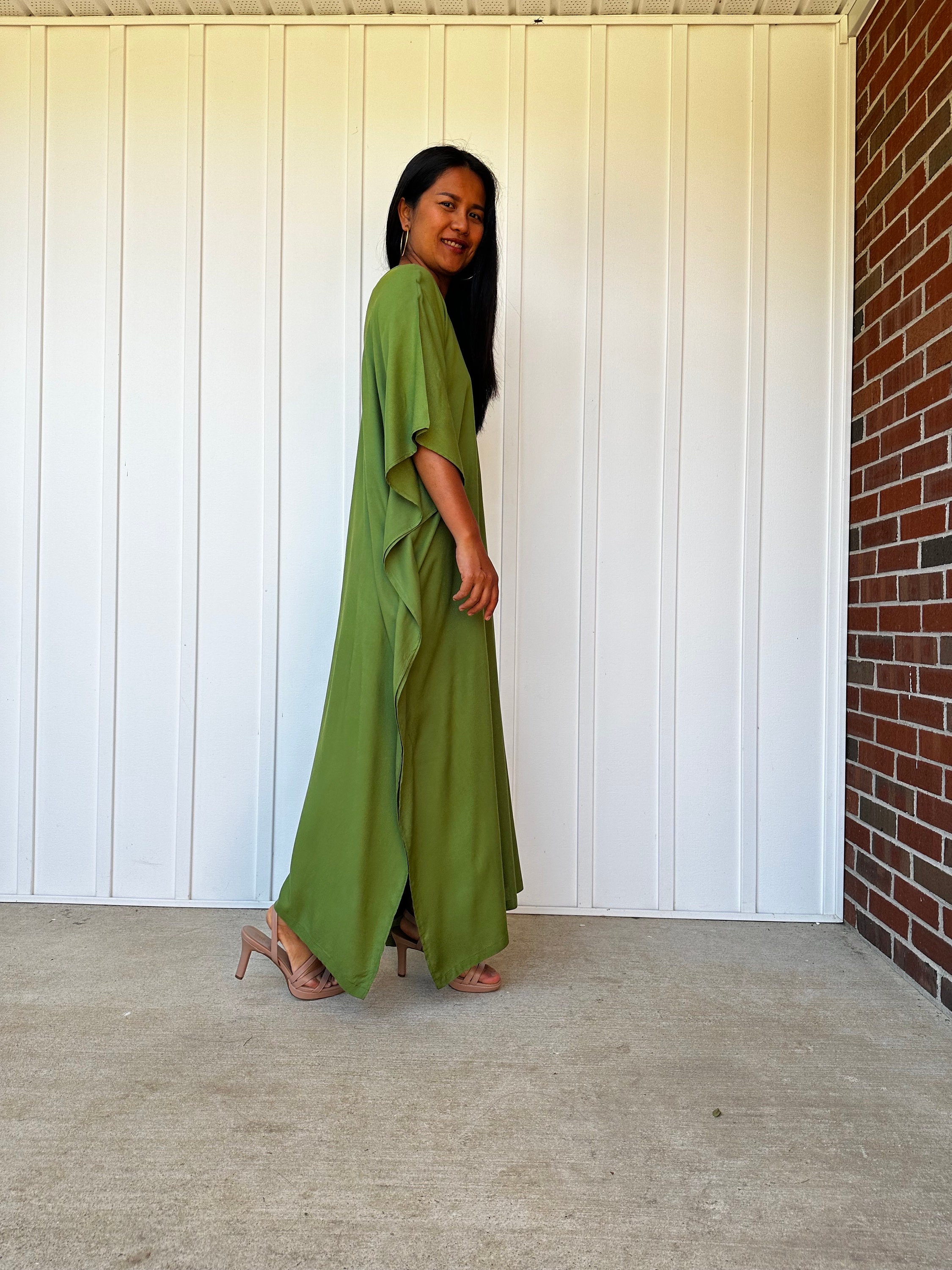 olive green kaftan dress Olive Green Kaftan One-size-regular N-42