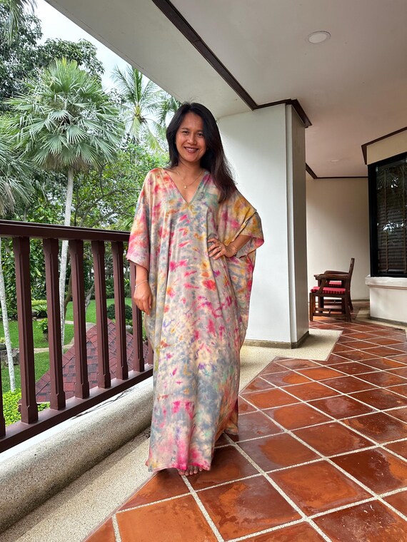 Gray and Rainbow Tie Dye Kaftan CM-33 ~ Plus Size Kaftan Dress, Caftans for Women, Womens Summer Dresses, Tropical Kaftan, Pool Party Wear