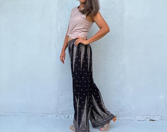 VB- Beach pants, Relaxed pants, Solid pants, Lounge pants, Beach pants, Music festival outfit