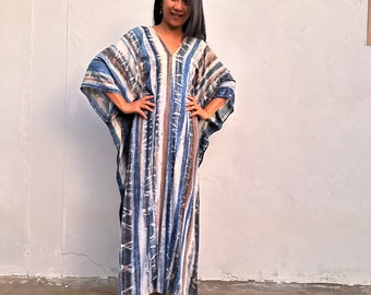 Kaftan met natuurlijke kleurstof: lange kaftan, unieke kleurstof
