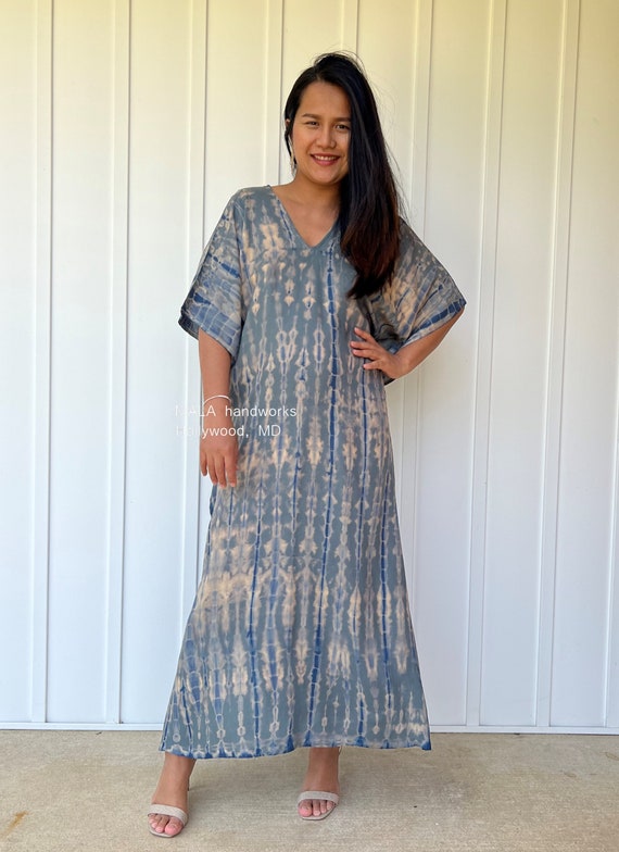 TOUJOURS/トゥジューKaftan Dress TM36RD04 N-30 Gray Tie Dye W/ Blue Kaftan, Beach Wear, Caftan Dress