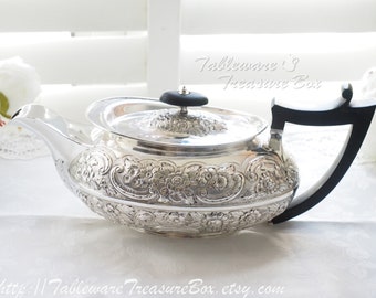Antique England London Sterling Silver oval Teapot c.1805