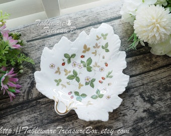 Wedgwood Wild Strawberry Leaf Plate