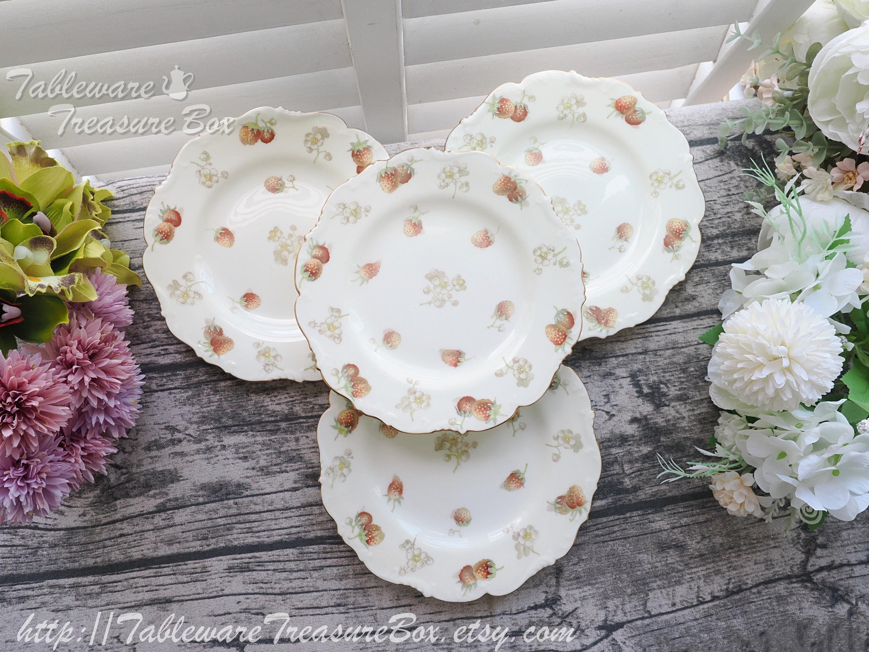 Strawberry dinnerware - Etsy 日本