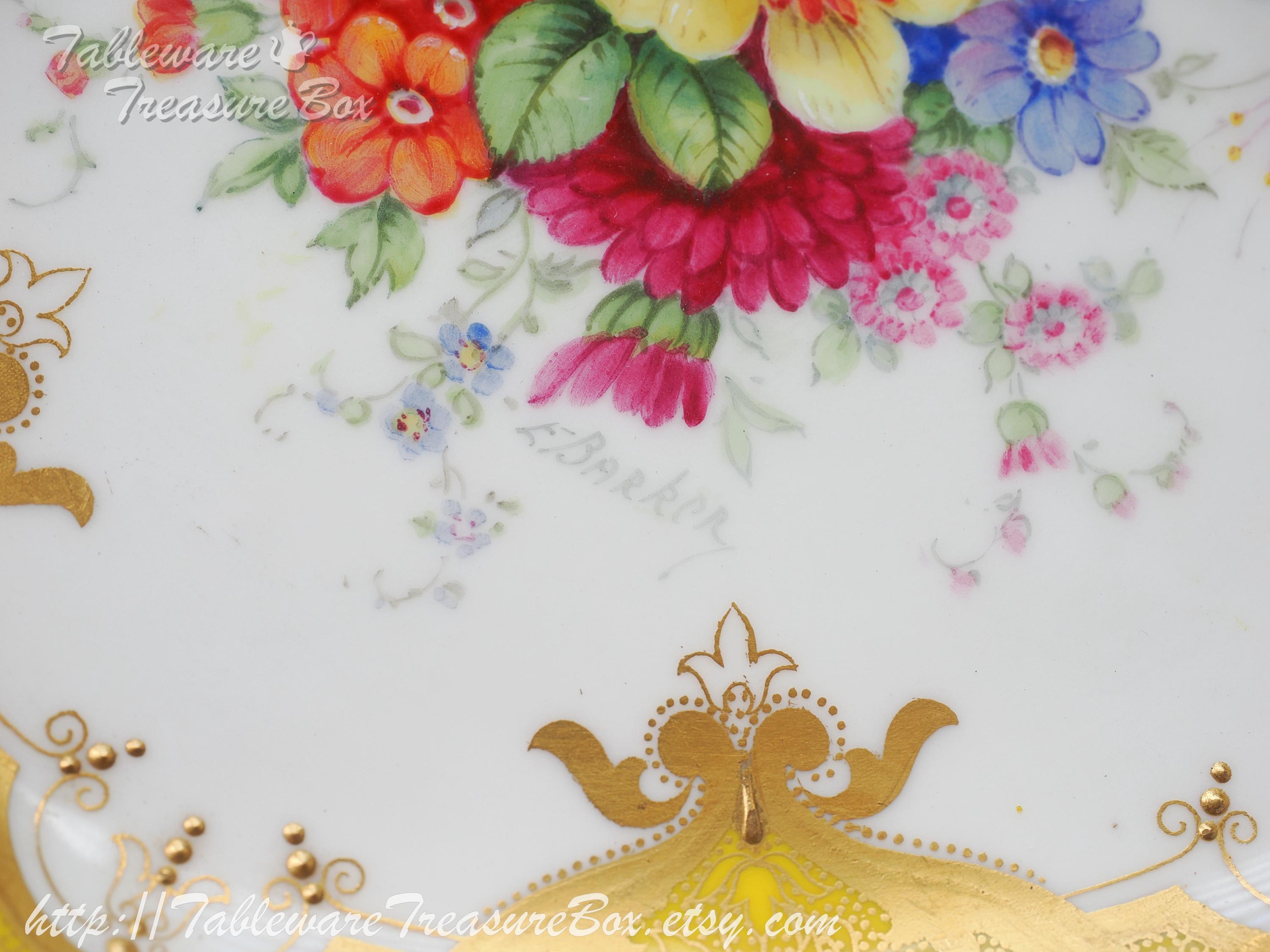 ロイヤルウースター キャビネットプレート 手描きの花模様 刻印あり