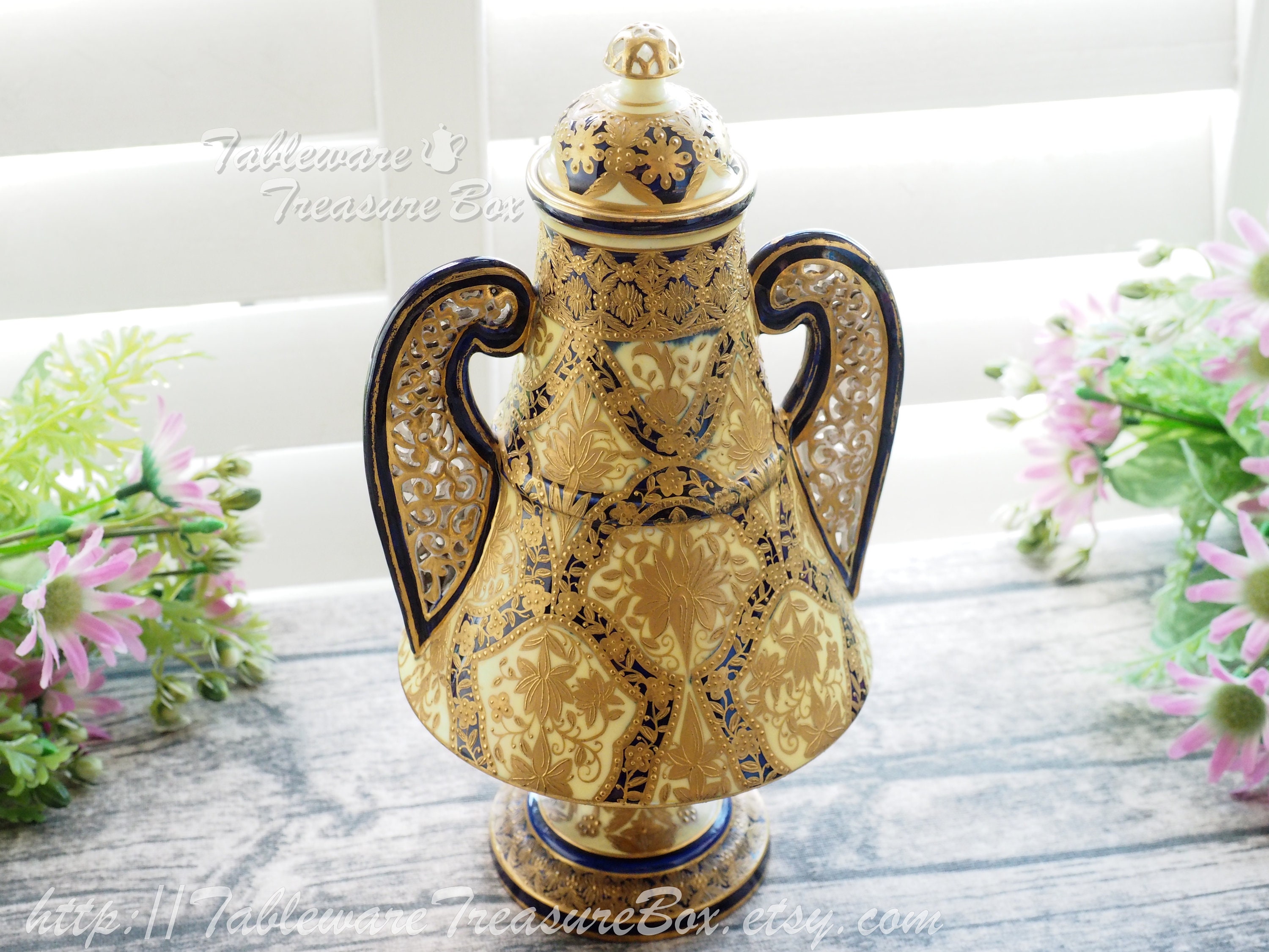 希少  CROWN DERBY  Antornette 花瓶 Crown derby vase - Etsy 日本