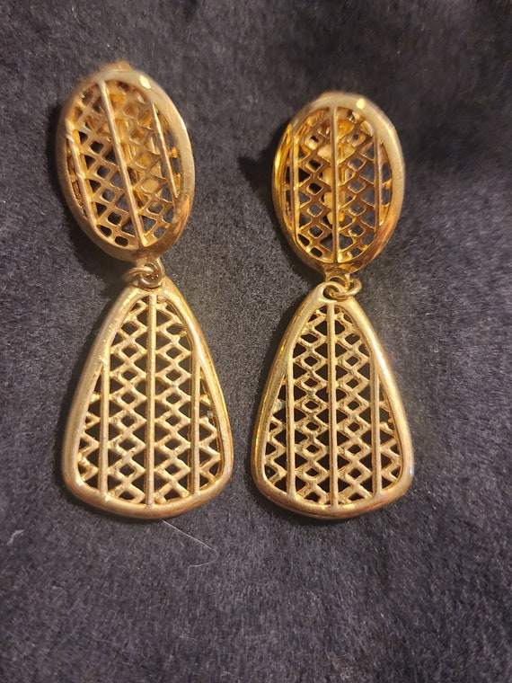 Earrings gold signed Trifari