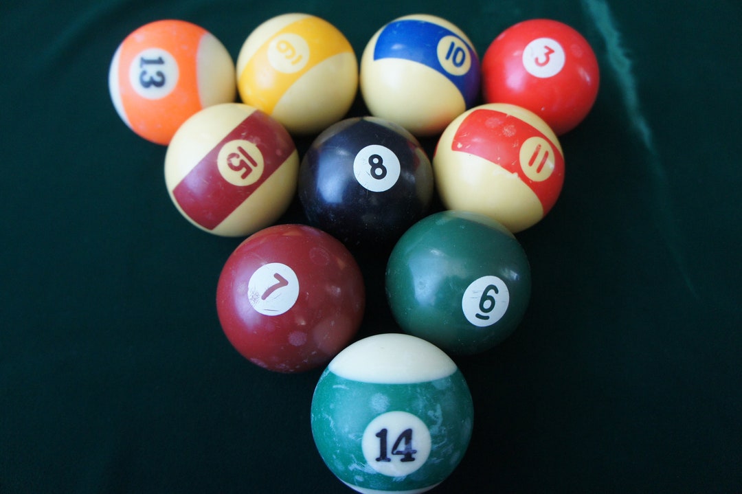Vintage Bakelite Billiards Balls/ Mid Century Era Pool Etsy