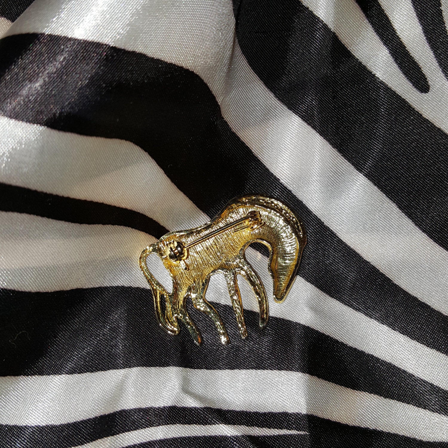 Beautiful Vintage Inspired Gold Tone Zebra Pin or Brooch - Etsy