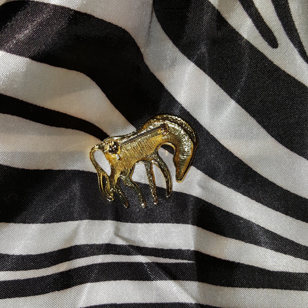 Beautiful Vintage Inspired Gold Tone Zebra Pin or Brooch - Etsy