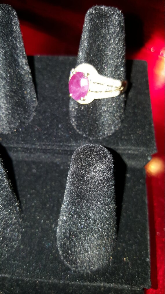 10k Yellow Gold Ruby Ring - image 3