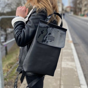 Plecak ze skóry naturalnej, czarna torba na laptopa, skórzany plecak, torebka na zamówienie, torba miejska, prezent dla mamy.