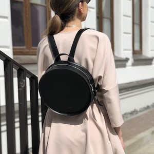 Black Leather Handbag – Large Structured Bag, Square Top Black Leather Handbag – Large Structured Bag, Square Top