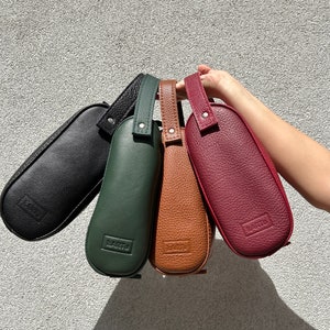 Bolsa de maquillaje de cuero personalizada - Estuche de viaje para cosméticos / Cartera pequeña de cuero / Organizador de maquillaje con cremallera / Regalo personalizado para mujeres