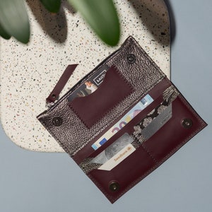 Natural leather wallet, Two-sided multifunctional wallet, Elegant purse for women, Custom color design available. image 1