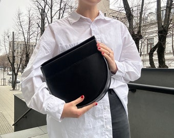 Leather handbag with round bottom, Black Bag with belt, Black crossbody bag for women, GIft for mother, gift for wife