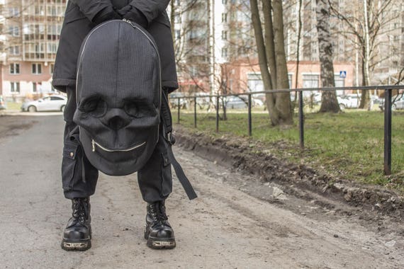 skull back pack