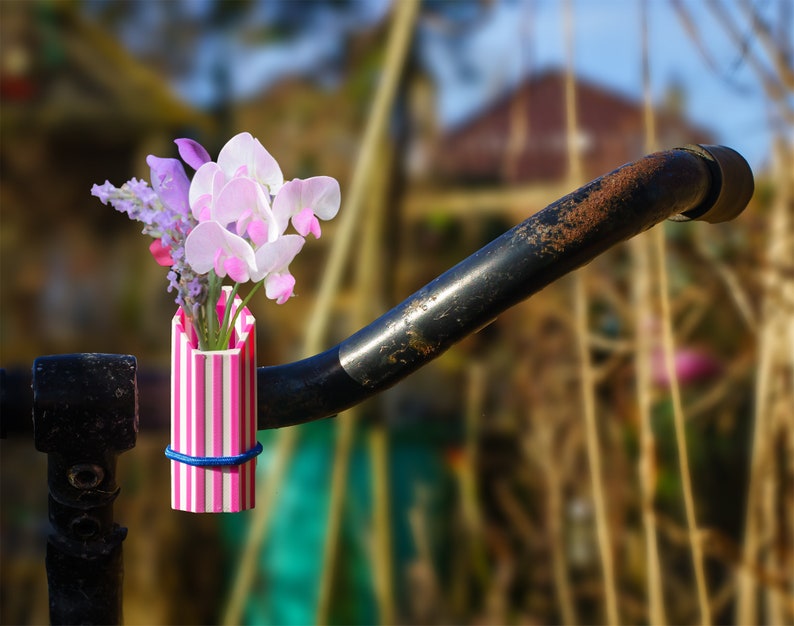 1x two-color bike vase with vertical stripes. Colored White-Magenta, or choose your combo and elastic binder color image 1