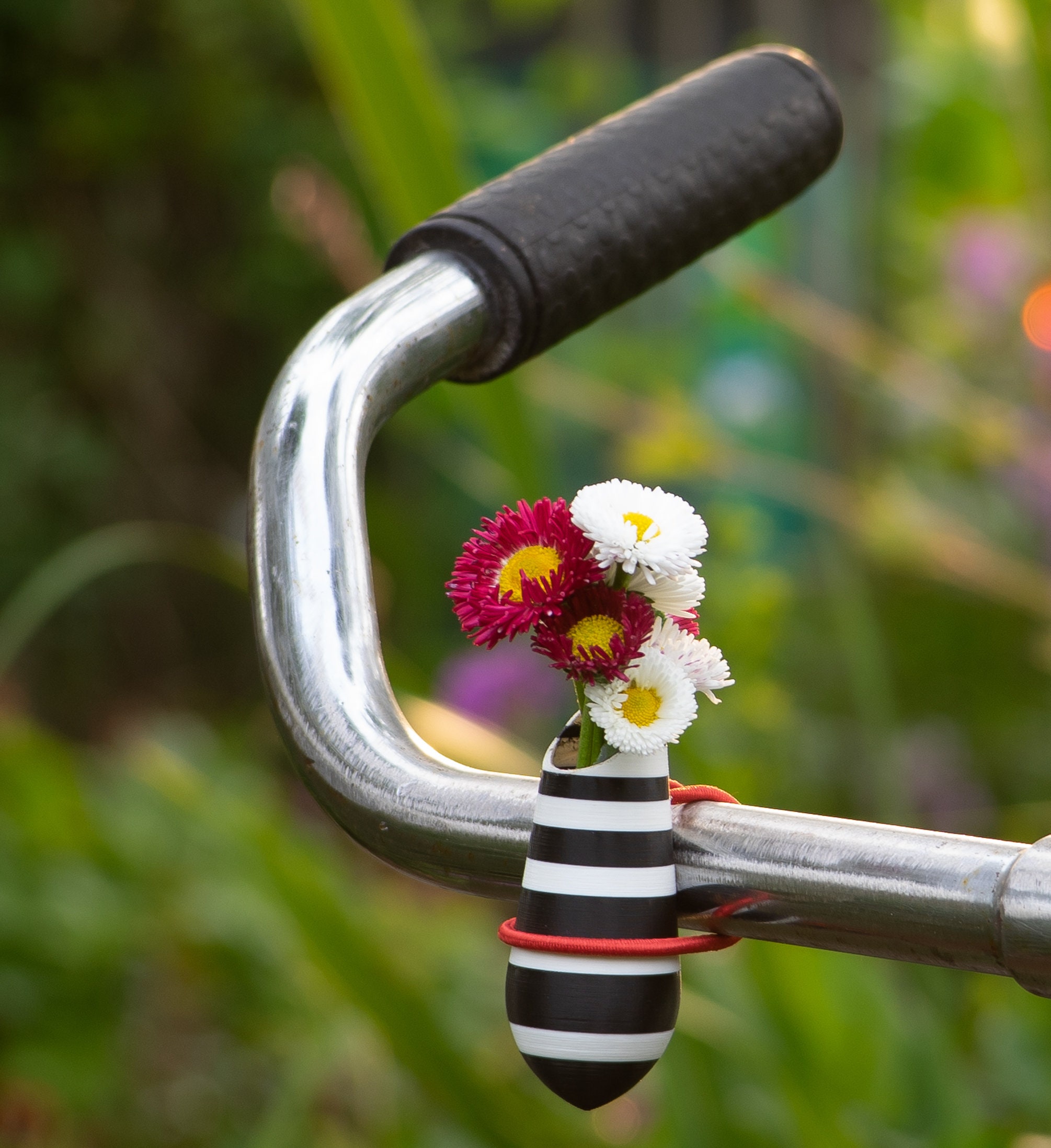 1x Two Color Bike Vase for on Your Bike With Colored Elastic - Etsy