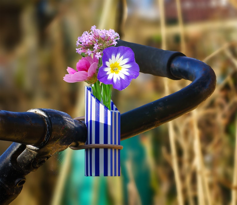 1x two-color bike vase with vertical stripes. Colored White-Dblue, or choose your combo and elastic binder color image 2