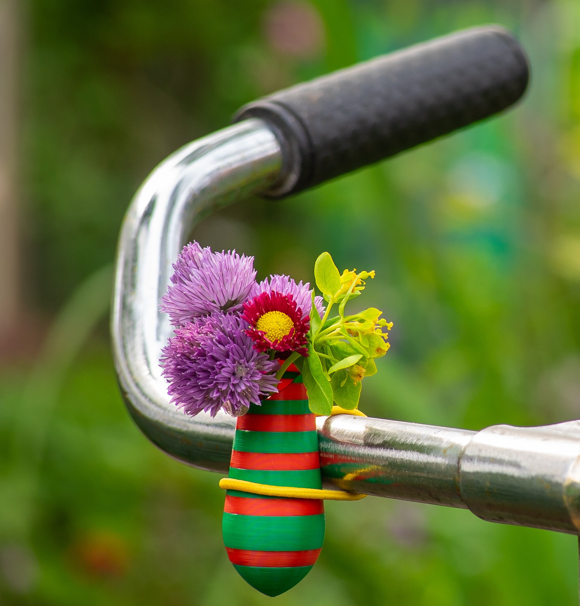 1x Two Color Bike Vase for on Your Bike With Colored Elastic - Etsy